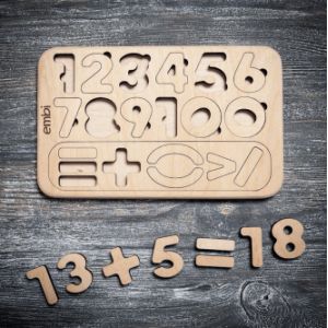 Цифри дерев'яні