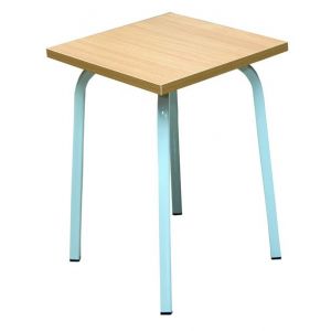 Табуретка на металлическом каркасе