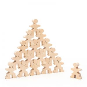 Дерев'яний конструктор "Маленькі чоловічки" Lam Toys (15 деталей)