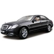 Автомодель 1:18 Mercedes-Benz E-Class