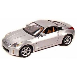Автомодель 1:18 Nissan 350Z
