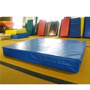 Мат страхувальний